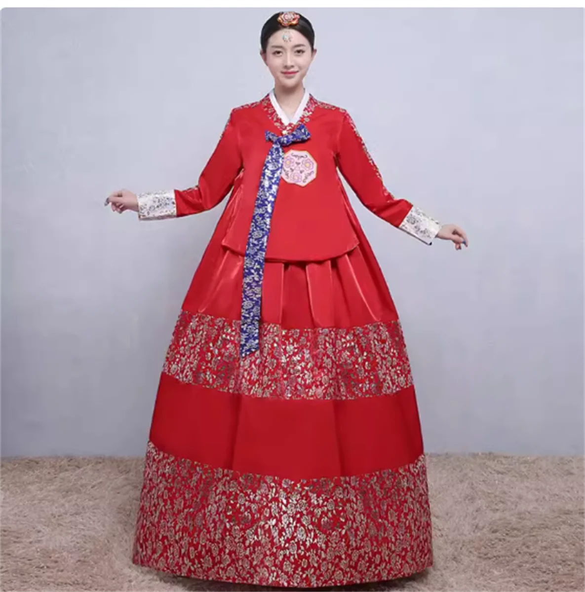 

High end clothing, embroidered flowers, Hanfu, women's wedding dresses, wedding costumes, dance costumes