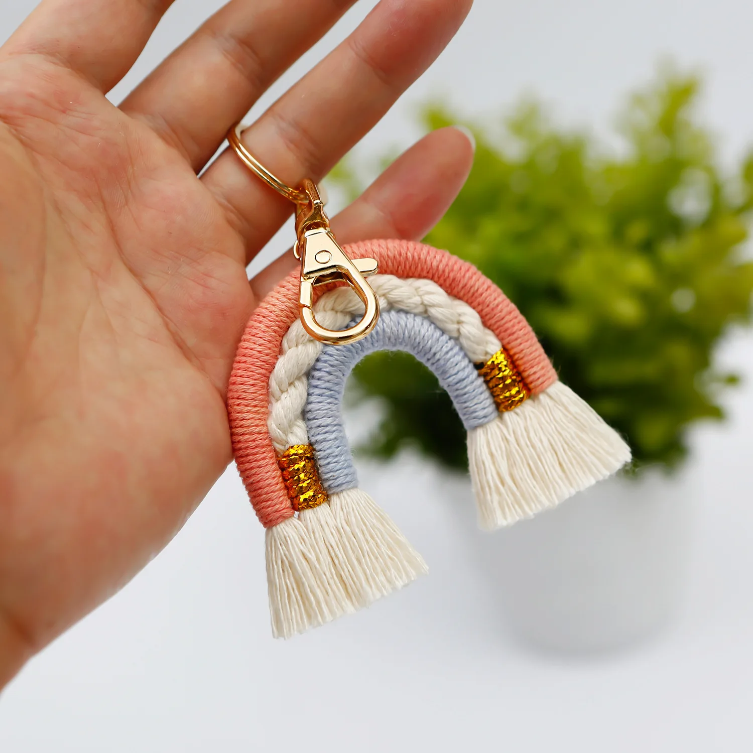 Women New Hand Woven Bosumian Rainbow Tassel Keychain Knitted Beautifully Car Key Ring K5072