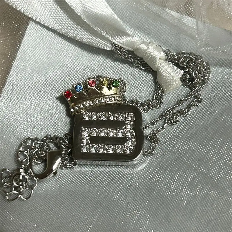 

VIP Concert Pendant Necklace Fan Meeting Accessories Limited Edition Collab Inspired Unisex Fashion Jewelry for Music Fans Gift