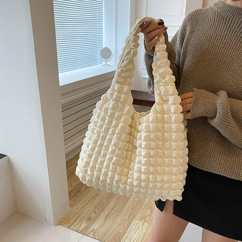 2024 New Solid Color Pleated Plaid Shoulder Bag Simple Temperament Commute Handbag Portable Bucket Bags for Women