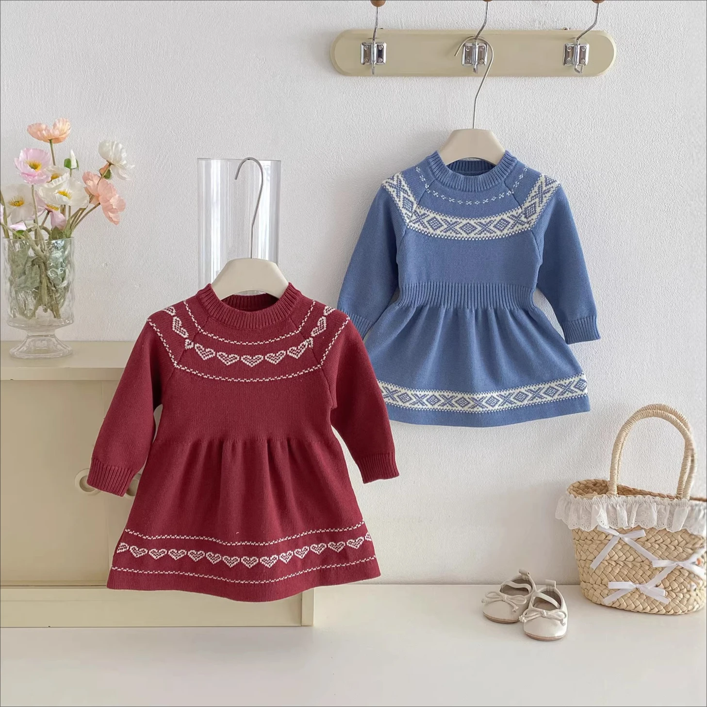 

Юбка для девочек, весна-осень 2026, детская одежда, корейский стиль, модная однотонная вязаная юбка принцессы с вышивкой для девочек