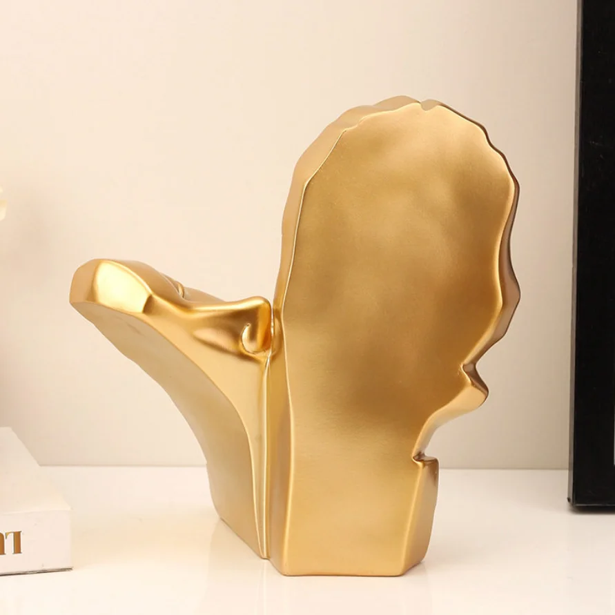 

Resin Crafts Abstract Portrait Sculpture Couple Gold Head Ornament Wedding Gifts Resin Decorative Figurines Home Decoration