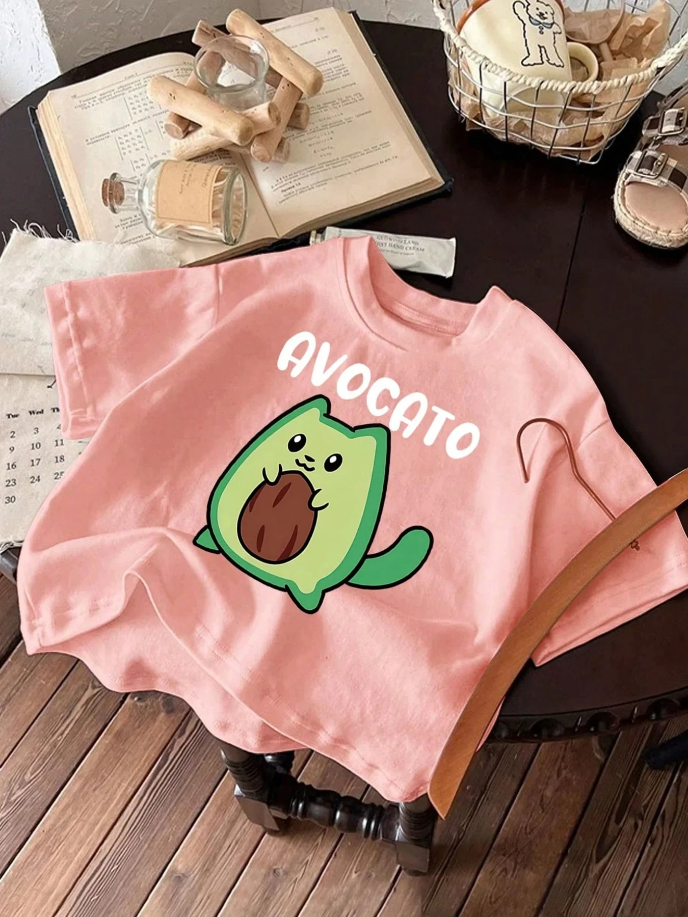 Camiseta informal con cuello redondo y estampado de retrato de chica linda para niña joven, verano