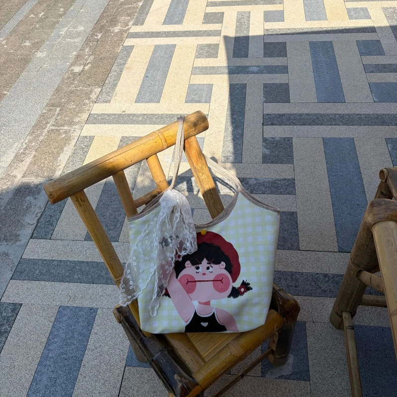 Niedliche Cartoon-Mädchen-Print Canvas-Umhängetasche, Damen Große Kapazität Leichte Casual-Tragetasche, Einkaufstasche für den täglichen Arbeitsweg – Detail 6