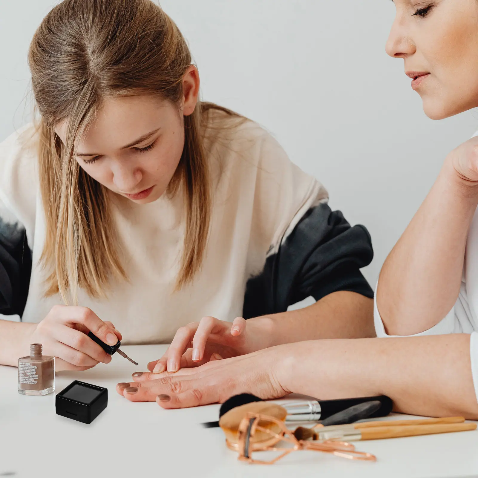 10Pcs Gem Storage Boxes Clear Top Plastic Gemstone Organizer Soft Padded Display Containers for Jewelry