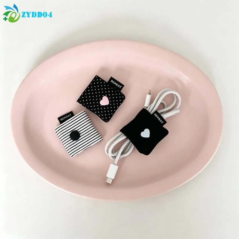 ●1Pcs Earphone Decoration Accessories Handmade Fabric Cute Wave Dot Earphone Storage Bag Data Cable Organizer