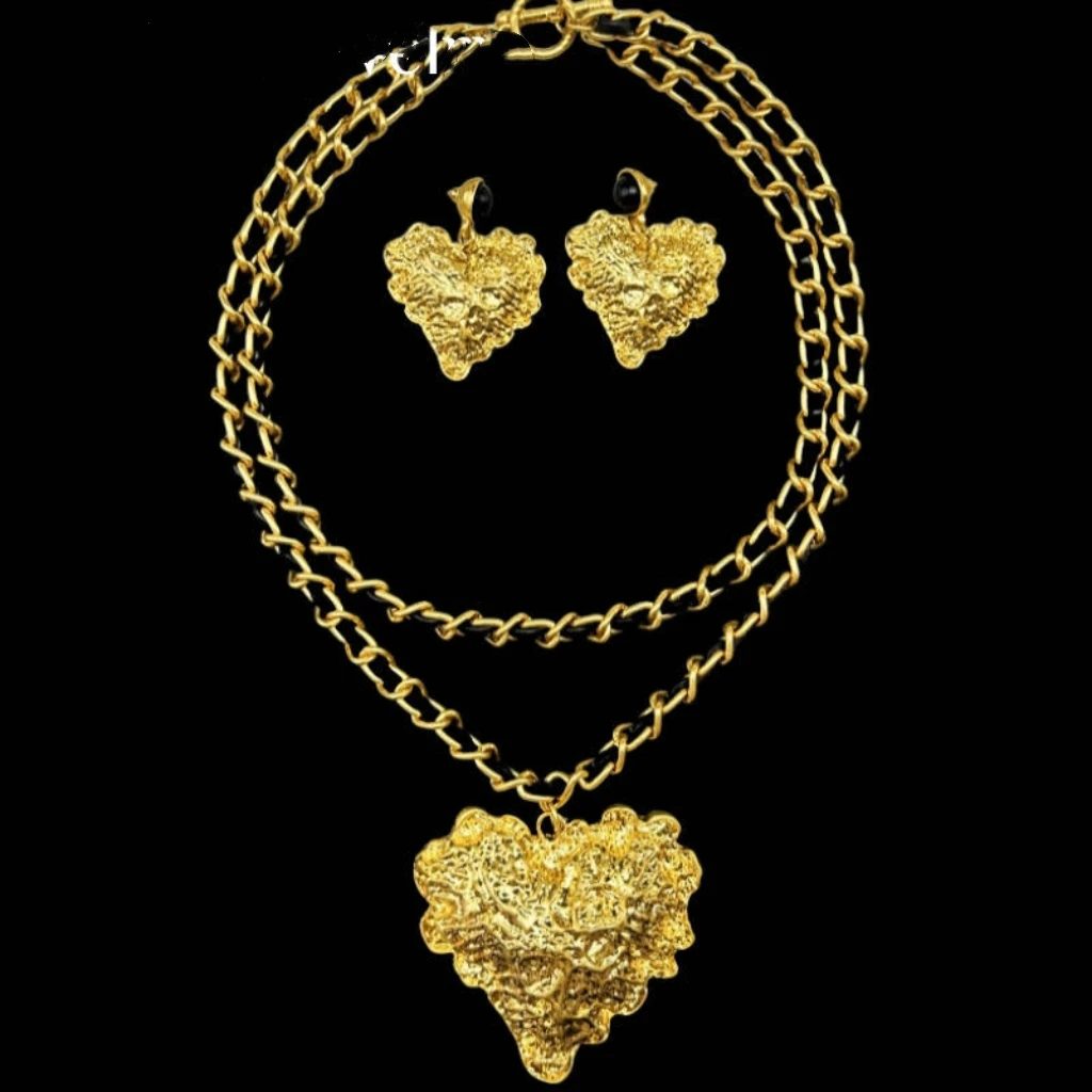 

Unique Gilded Love Stacked Up Necklace Earring Jewelry Sets Vintage Lava Texture Fashion Accessories High-Quality New