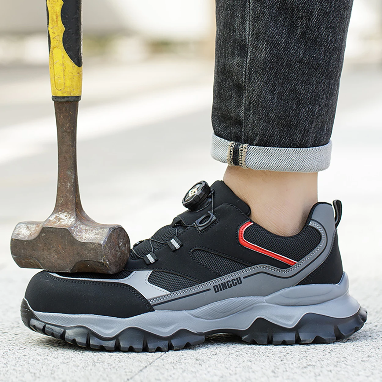 

Steel Toe Safety Shoes Men, Anti-Puncture Anti-Smash Lightweight Rotating Button Work Shoes Non Slip Industrial Work Boots