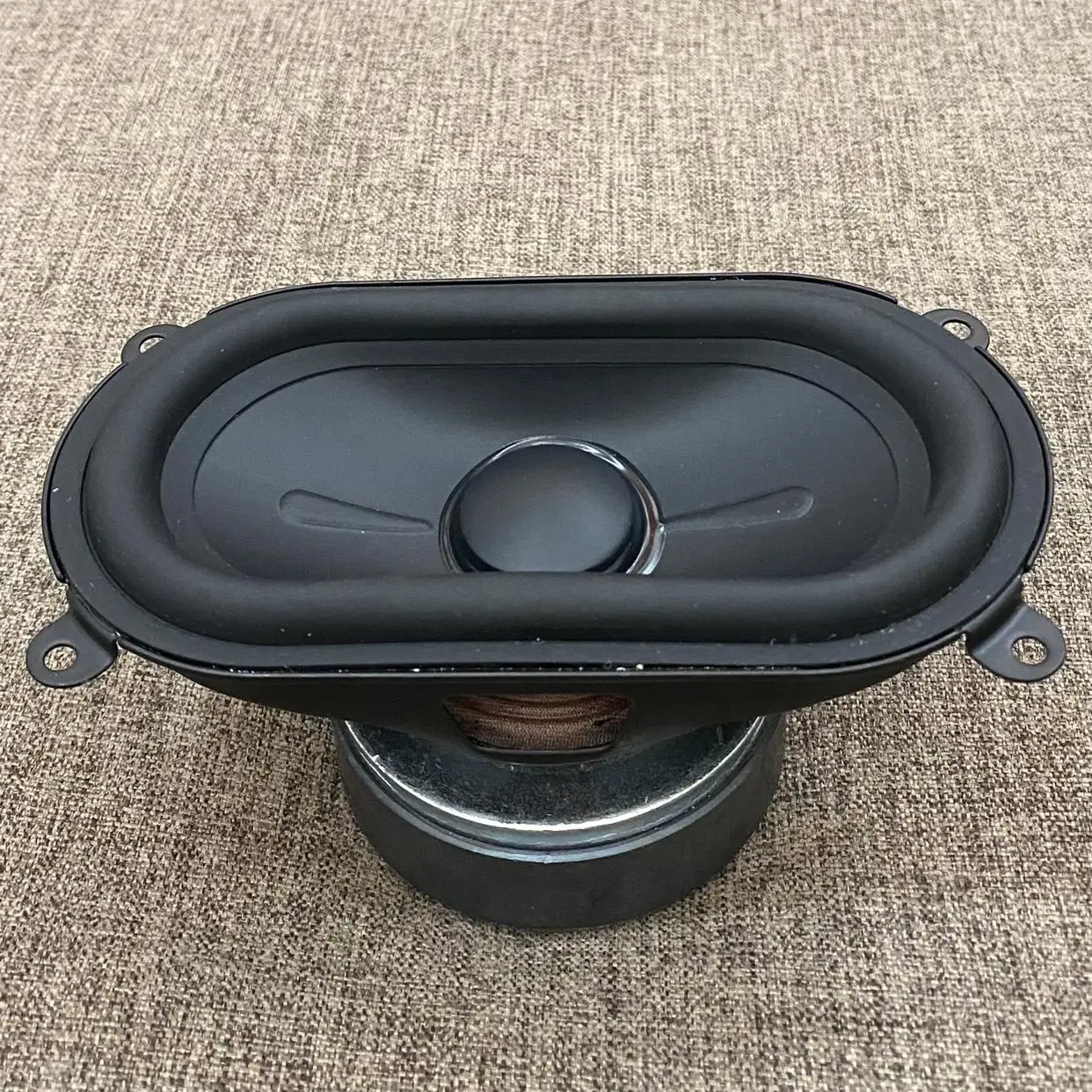 مكبر صوت جهير لاسلكي عالي الجودة بلوتوث ، مكبرات صوت طويلة السكتة الدماغية ، جيل نيم موسو B6 ، راقية ، من من من من الجيل الرابع ، × 76 ، 4Ohm ، 1