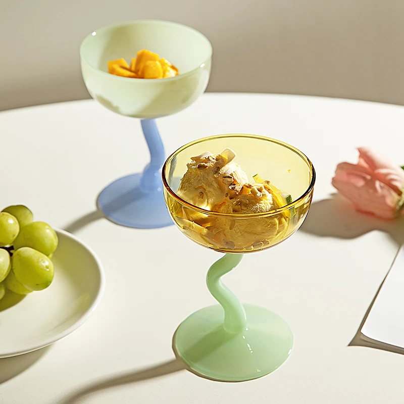 Round Bowl Goblet Dessert Glass Mug S-shaped Cup Stem Ice Cream Bowl Cup Milkshake Dessert Cup Colored Borosilicate  Glass