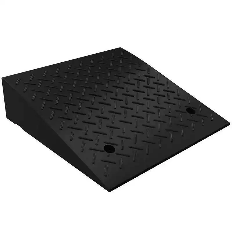 Step pad slope pad road tooth uphill threshold triangle pad car climbing pad rubber road along the slope deceleration belt