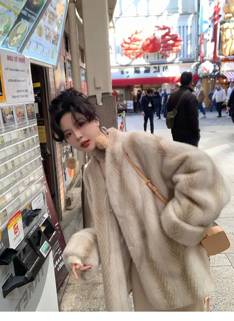 인조 모피 화이트 코트 여성용 스노우 팬시 블록 실루엣 퓨어 심플 웜 홀로우드 신치드 플레어 울 여성용 텐더 엘레강스