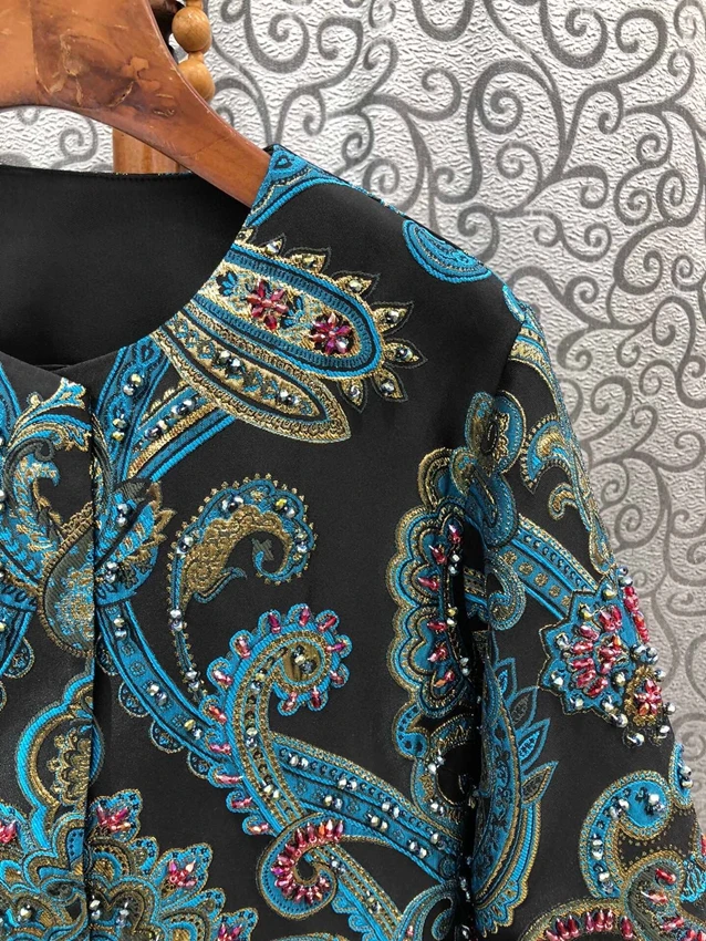 XXL Coat Outerwear 2023 Spring Autumn Winter Coats High Quality Women Allover Hand Made Beading Embroidery Covered Button Coats