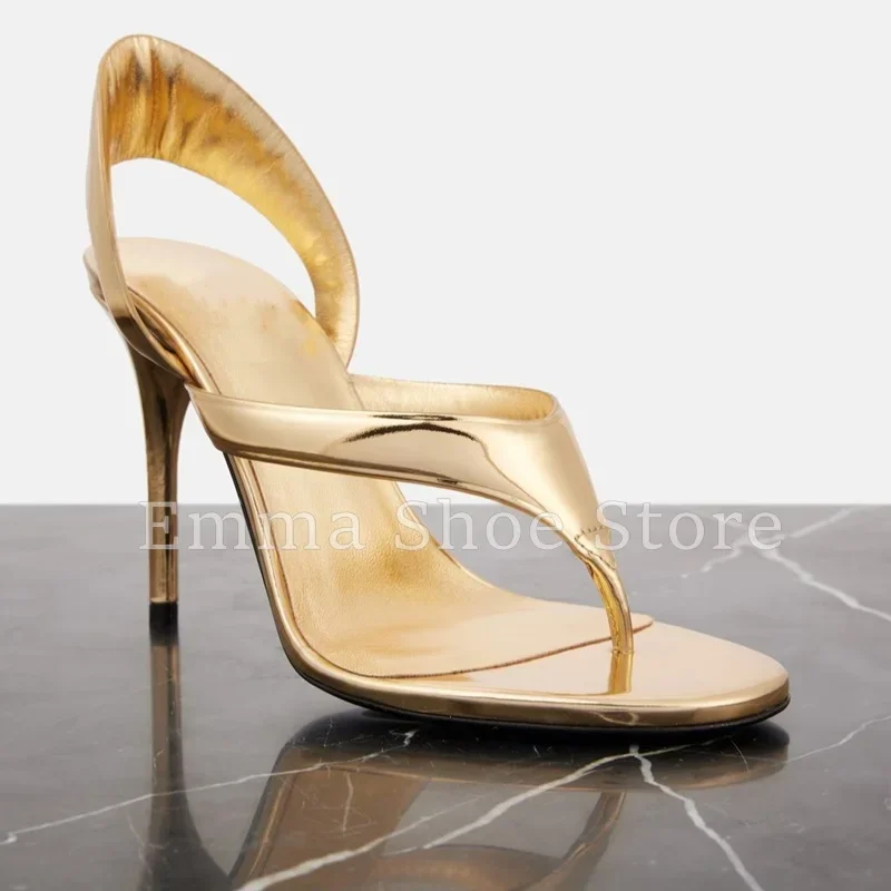 صنادل نسائية ذهبية لامعة من الجلد اللامع بكعب ستيليتو Strappy سهلة الارتداء على منصة شباشب لصيف 2025 أحذية أنيقة للحفلات #1