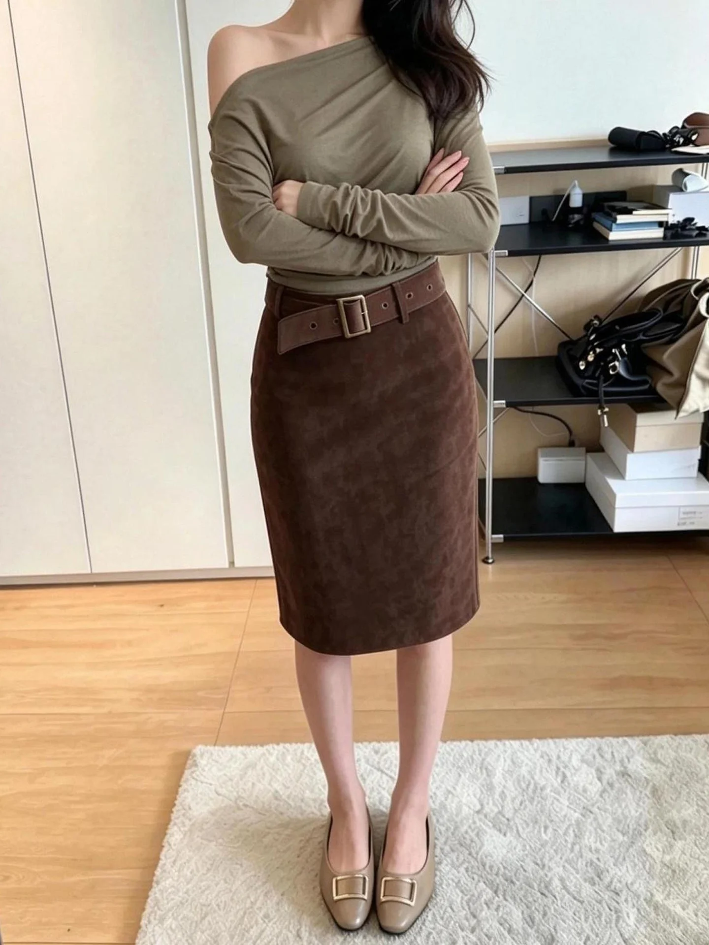 Retro Suede  Midi Skirt Women's Fashionable Korean Style Straight Leg High Waist Belted Back Split Zipper Closure Skirt