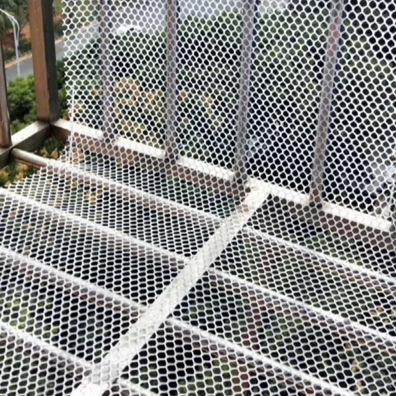 Safe Environmentally Friendly Window Sealing Net Window Balcony Guardrail Use Protective Mesh PP Thickened Plastic Mesh Cushion