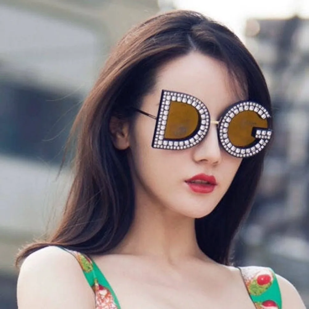 

SunglassesDGLarge Frame Fashion Personality Letter Sunglasses Women's Trend Imitation Diamond-encrusted Glasses Funny