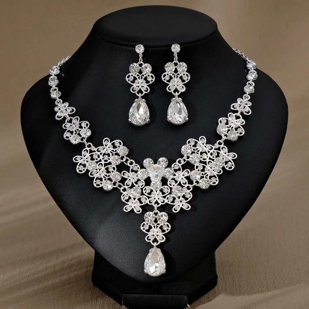 

Elegant Exaggerate Rhinestone Jewelry Set Crystal Shining Earrings Necklace Set Exquisite Luxury Women's Jewelry Women