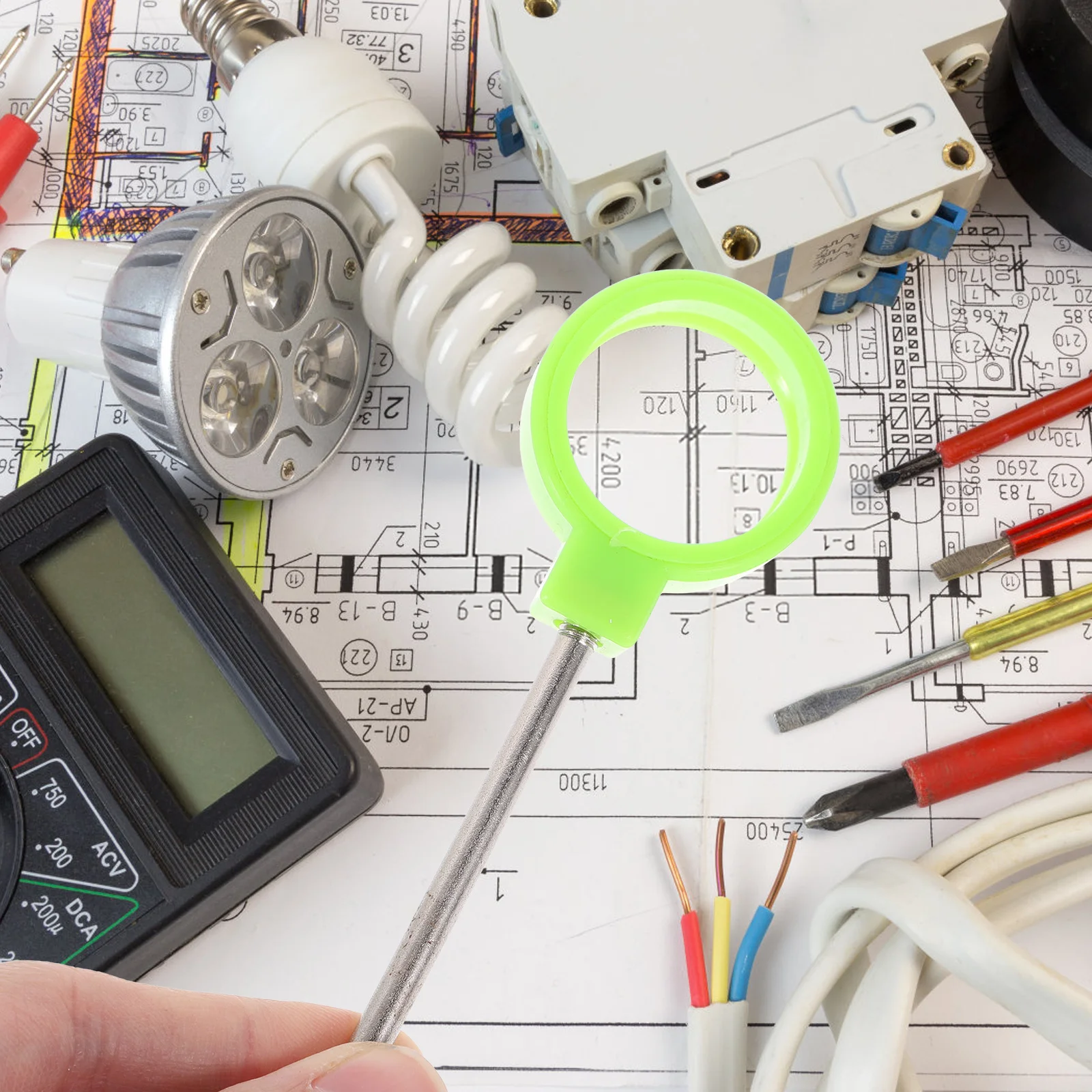 Рисунок 4 - ручные вогнутые линзы обучающий