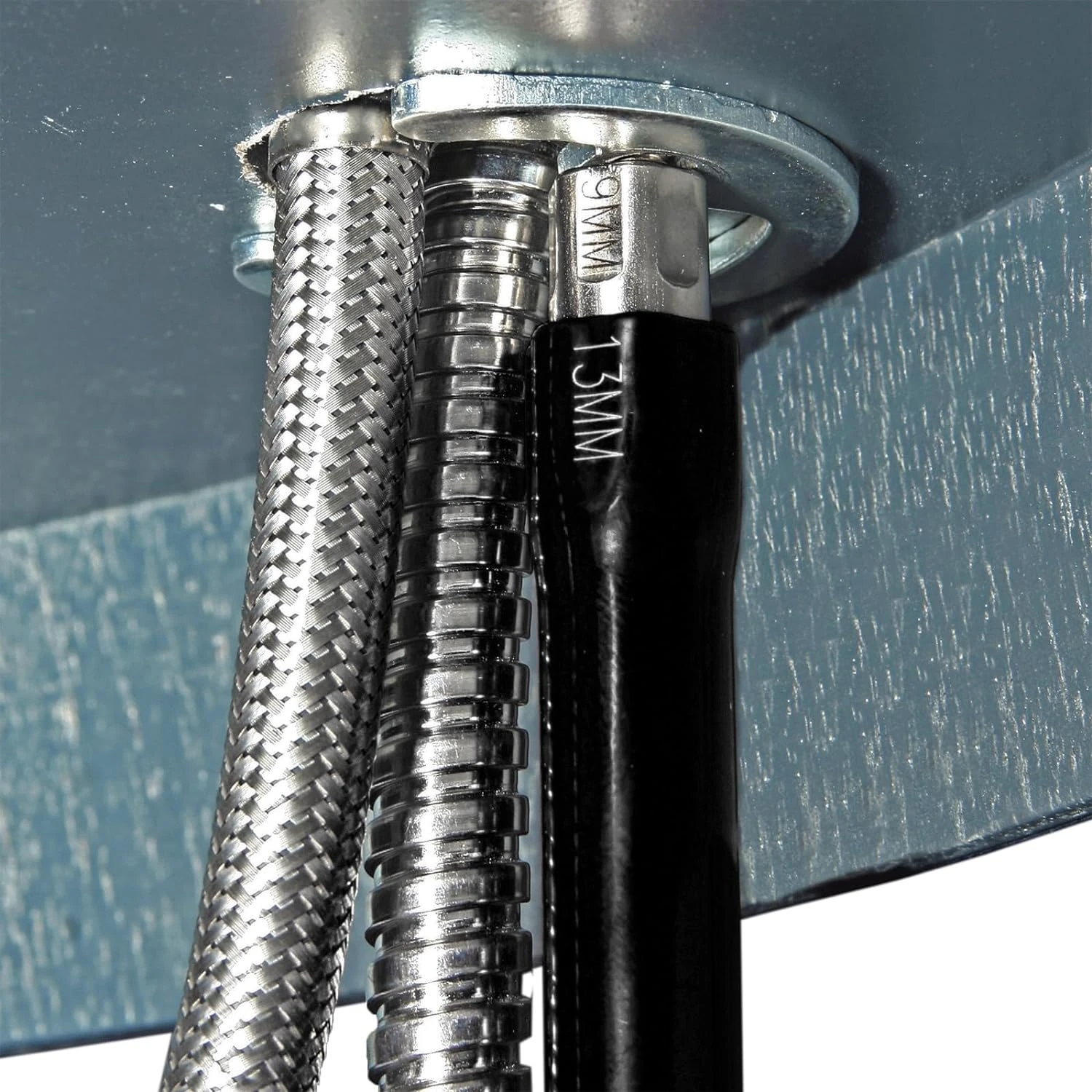 ชุดเครื่องมือช่างประปาคุณภาพสูง ทนทาน และมืออาชีพสําหรับผู้ที่ชื่นชอบ DIY - ขนาดกะทัดรัด พกพาสะดวก เหมาะสําหรับการใช้งานขณะเดินทาง