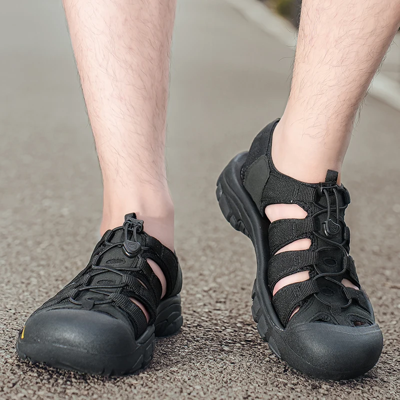 

Sandals Men's Tide Summer New Style Leather Outdoor Leisure Sports Hollow Climbing Sandals Beach Shoes Handmade Mesh Men Flats