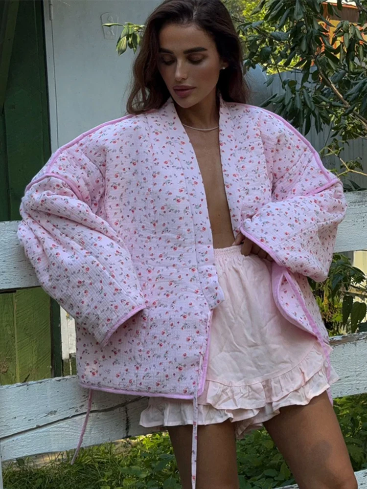 

Женская стеганая куртка с цветочным принтом, свободная посадка на шнуровке, весенне-осенняя теплая верхняя одежда в стиле бохо, повседневный стиль, милые уличные пальто