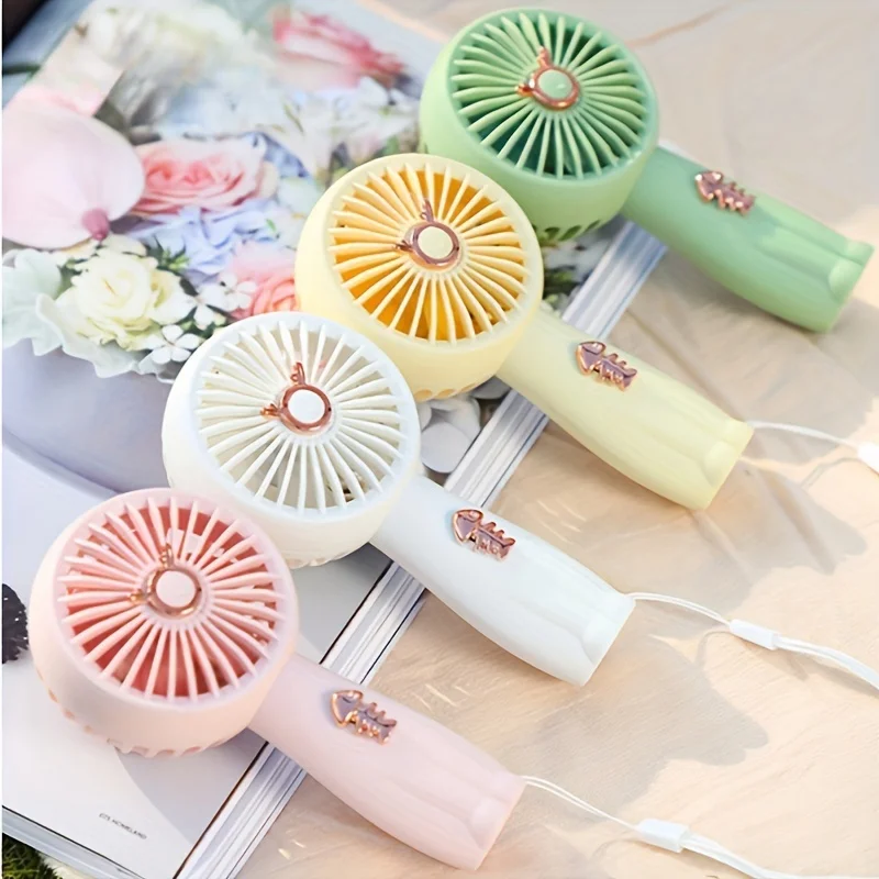 مروحة صغيرة كرتونية لسطح المكتب، مروحة صغيرة محمولة لطيفة مع مروحة تبريد صيفية قابلة لإعادة الشحن عبر USB