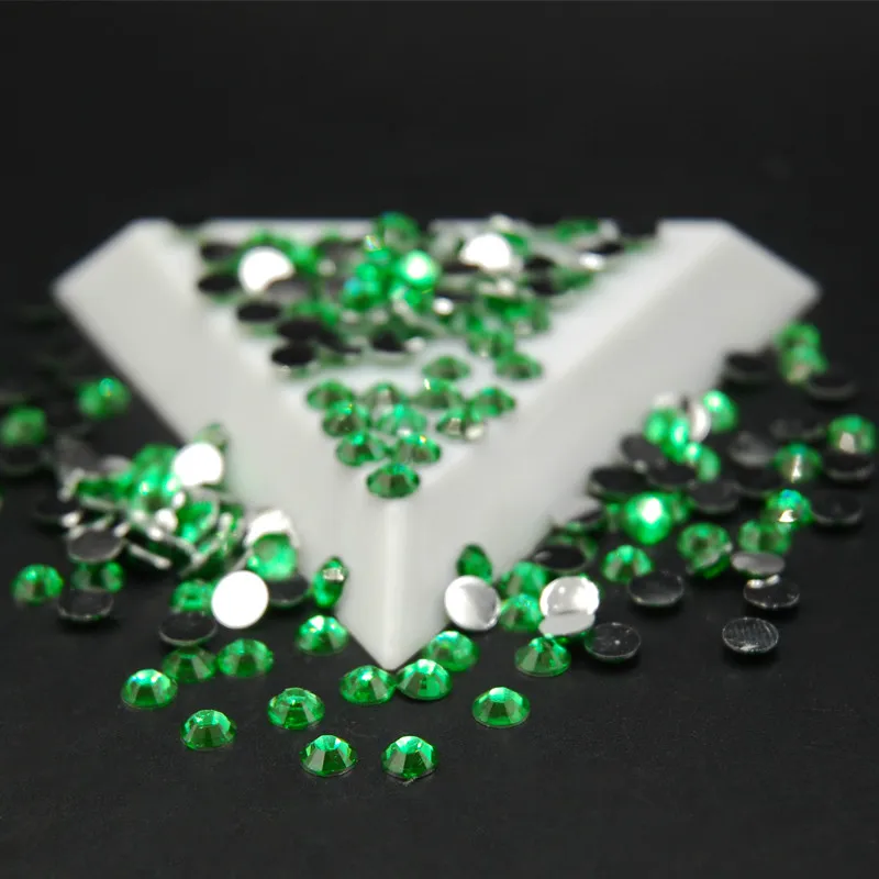 2mm3mm4mm5mm6mm Green Zircon Color Nail Flat Back Rhinestones Round ShapeCrystals Stones For DIY Scrapbooking crafts