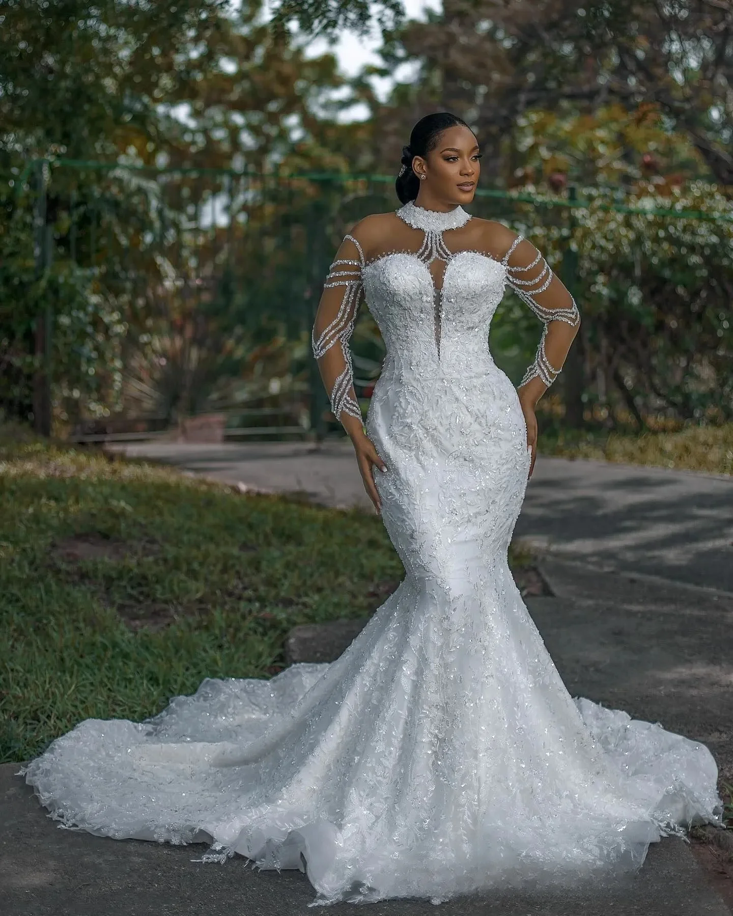 Customized Plus Size Aso Ebi Wedding Dress Bridal Gowns For Bride High Neck Illusion Long Sleeves Tiered Tulle Mermaid 3D Beaded