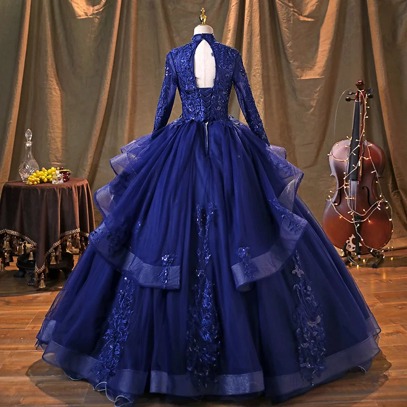 Nova Azul Royal Quinceanera Vestidos V-neck mangas compridas Lace Beads Doce 16 Pageant Desgaste Ruffles Saia Princesa Prom Ball Gowns