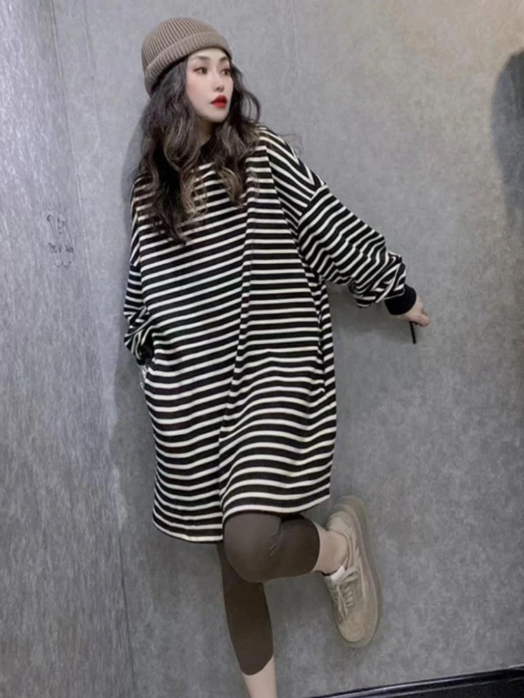 

plus Size Women's Long Sleeve T-Shirt Black White Stripes Mid-Length Spring Autumn Fashionable Top for Heavy Women