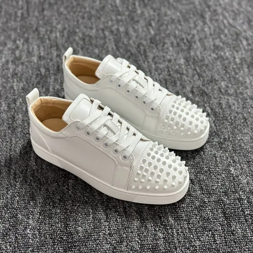 Plus Size Men Luxury Fashion Singer Stage DJ Dress Rivets Shoes Cow Suede Leather Studded Shoe Black Trendy Spikes Footwear Male