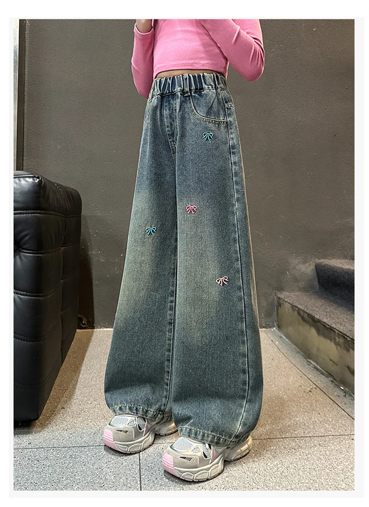 Heißer Verkauf: Modische Jeans mit Schleifenstickerei für Mädchen im Teenageralter, lässige gerade Jeanshose für Teenager, modische Jeanshose für Kinder – Detail 4