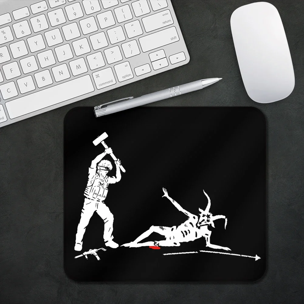 25x90 Pirates Forward Observation Group Mouse Pad Non-Slip Rubber Bottom with Stitched Edge Keyboard Mat Suitable for Office