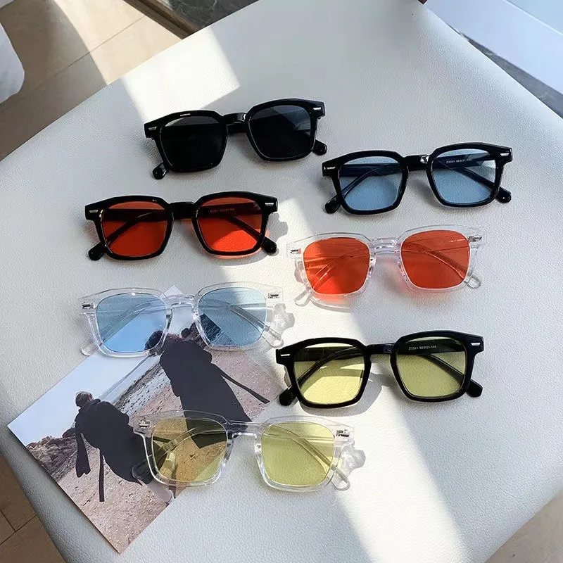 Óculos de Sol Retrô 2026 Y2K com Lentes Coloridas, Armação Quadrada, Proteção UV400, Estilo Coreano, Vintage, Hip Hop, para Viagem e Atividades ao Ar Livre