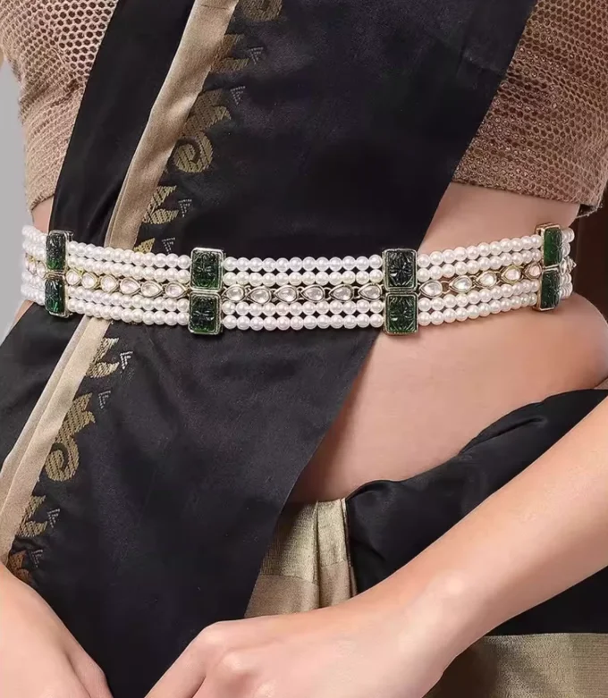 

Indian Jewelry Women's Retro Bright Diamond Pearl Chain Hollow Wide Waist Chain