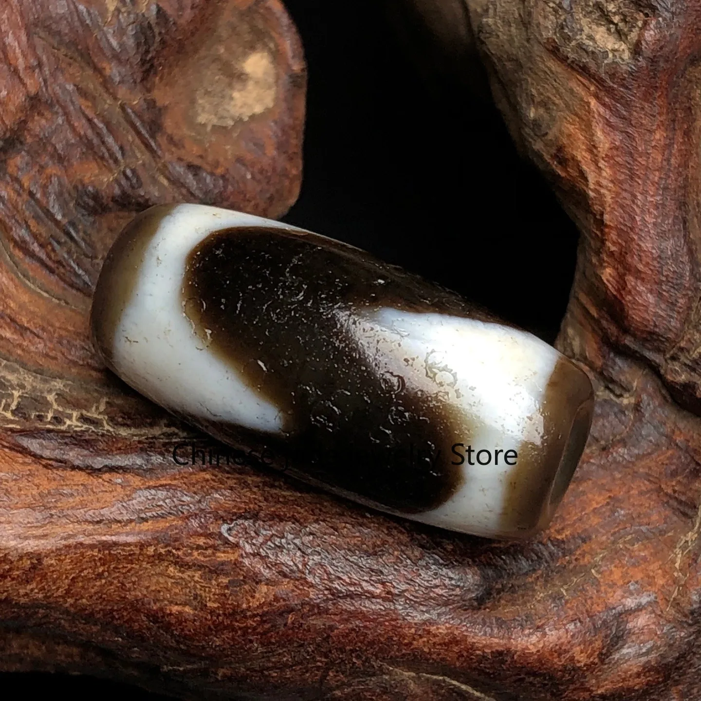 Rare Tibetan Buddhism Agate Tiger Tooth Dzi Bead Amulet Necklace Pendant G003