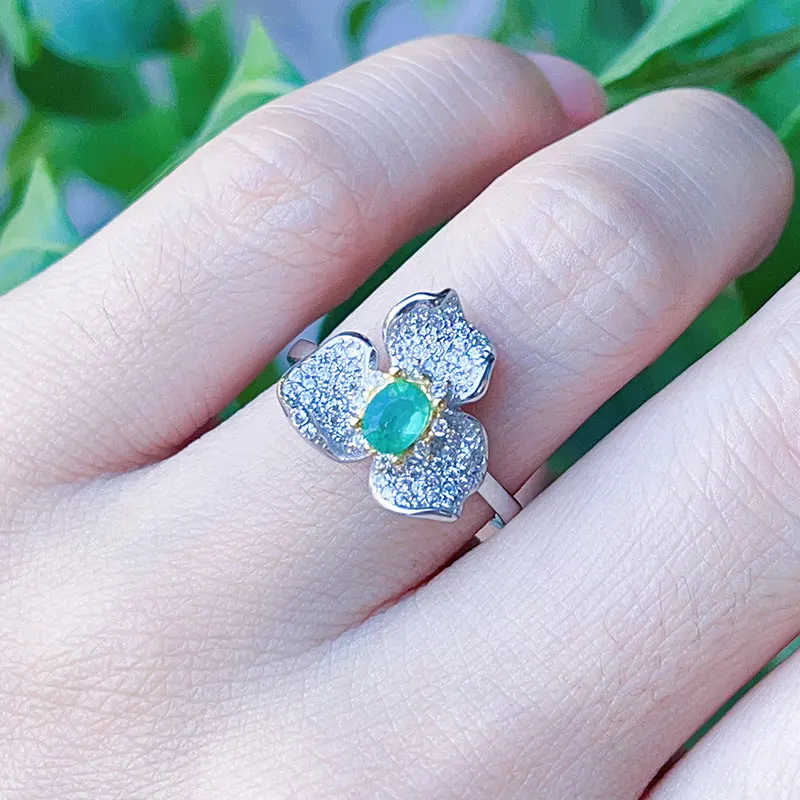anello-in-argento-925-con-smeraldo-naturale-dimensioni-4x5-mm-gioiello-con-smeraldo-colombiano-e-certificato-design-a-forma-di-fiore-anello-in-argento-con-pietra-preziosa-per-donna