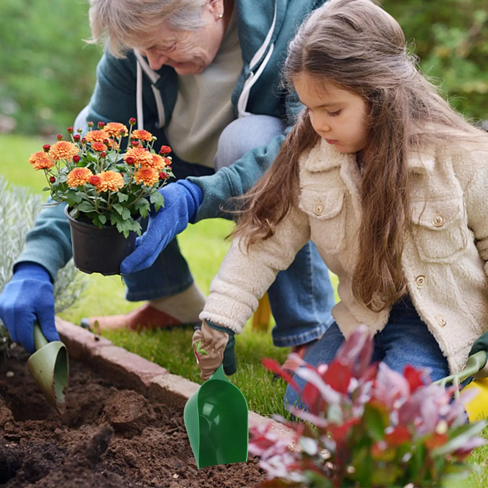 Gardening Shovel Soil Scoops Large Capacity Garden Shovel  Handle Gardening Hand Tools For Beach Play Pot Planting Soil Digging view 3