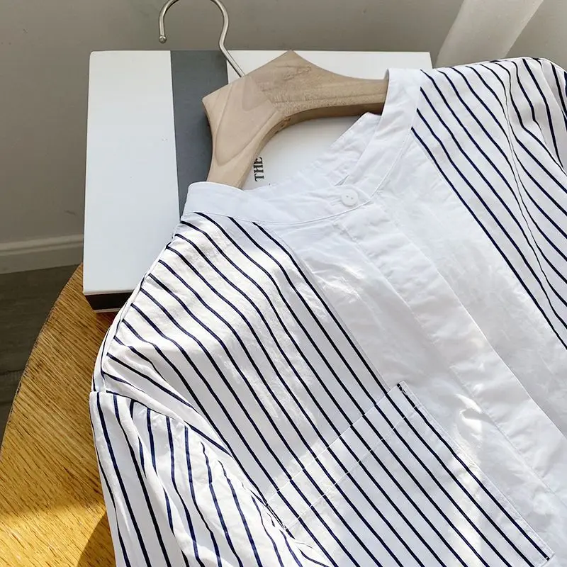 Korejpaa Casual Dames Shirt Stand Kraag Temperament Gestreepte Shirts Koreaanse Mode Patchwork Ronde Hals Single Breasted Top