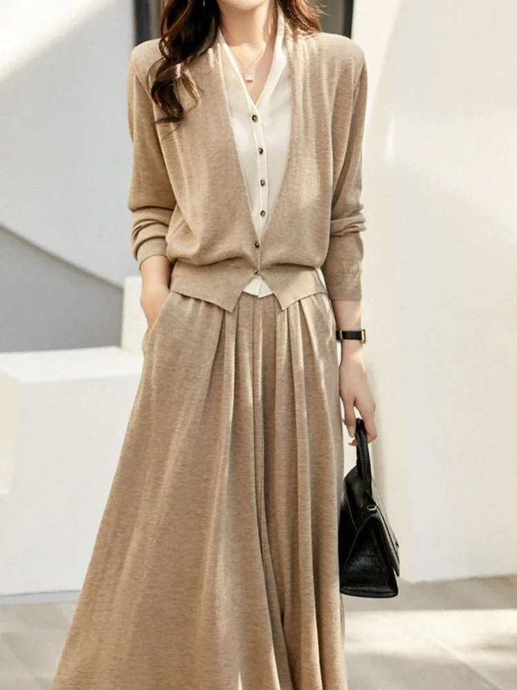 Early autumn two-piece suit skirt fashionable knitted fake two-piece cardigan with skirt high-grade skirt