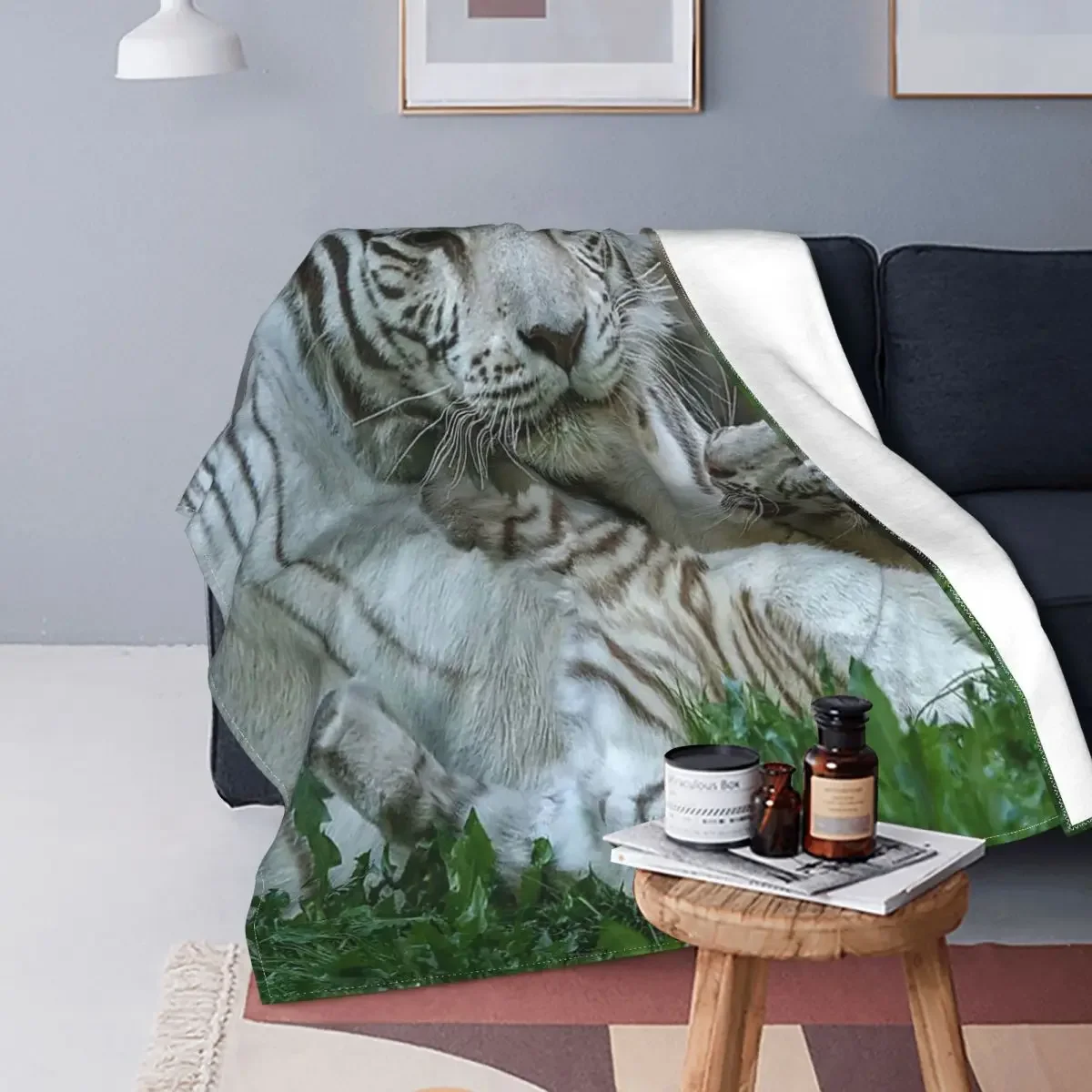 

Jungle Animal Tiger Baby Blanket Fleece Winter Fashionable Portable Super Soft Warm Babe Carpets For Home Travel Bedspread