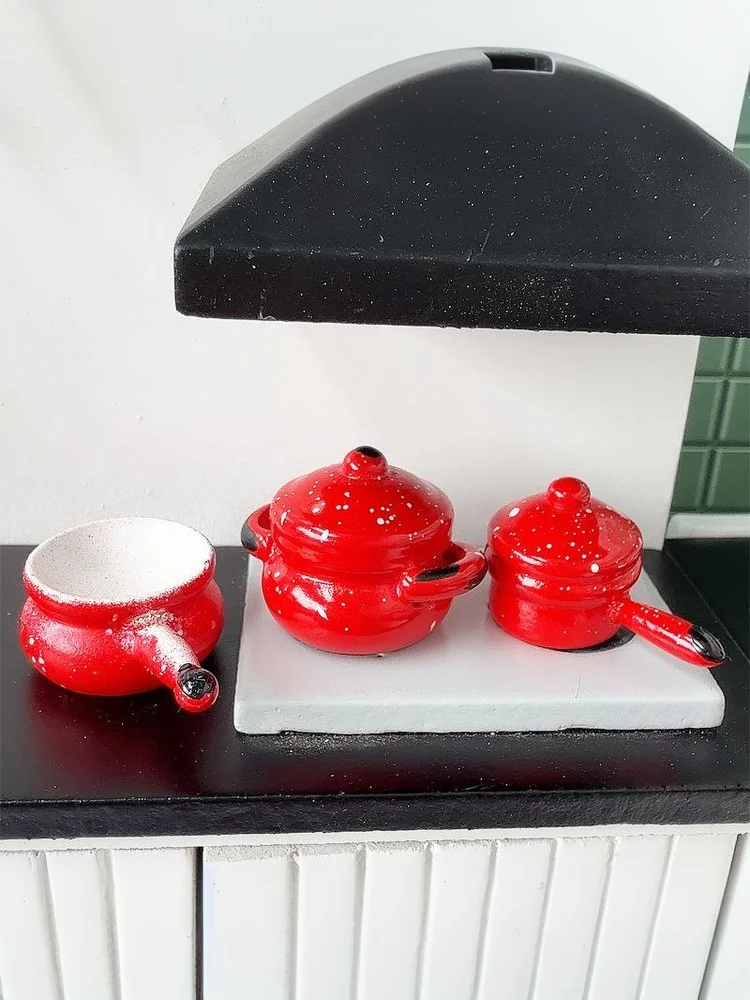 3 uds 1/12 casa de muñecas en miniatura modelo de olla roja muñeca utensilios de cocina para el hogar decoración de la cocina casa de muñecas decoración de escena juguete para juego de imitación