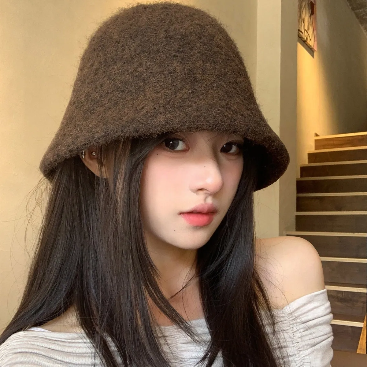 Women Wool Blend Bucket Hat Solid Color Vintage Cloche Hat Soft Furry Warm Winter Fall Fisherman Cap gril Casual Daily Headwear