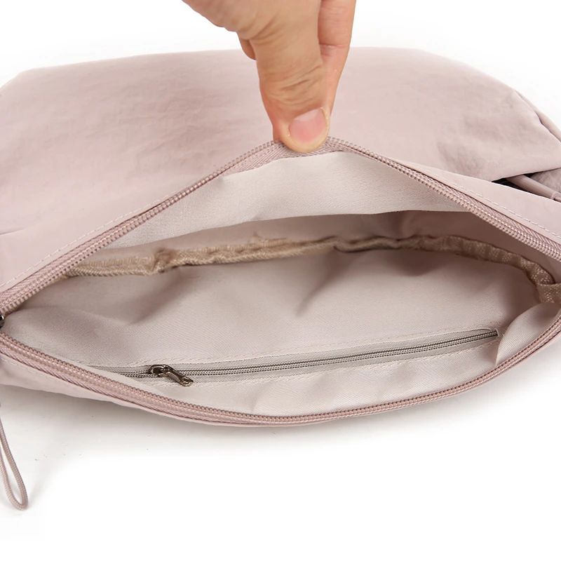 Large Capacity Women Crossbody Bag Ultra-Light Multi-Layer Nylon Adjustable Wide Strap Daily Travel Shopping Messenger Satchel