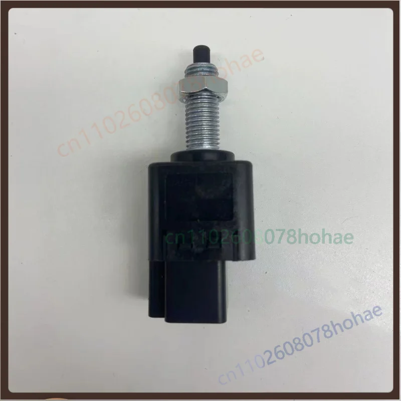 For 3750710LE010XZ 4 Pin Brake Stop Light Switch For JAC Junling V6  Light Truck Brake Signal Control Parts