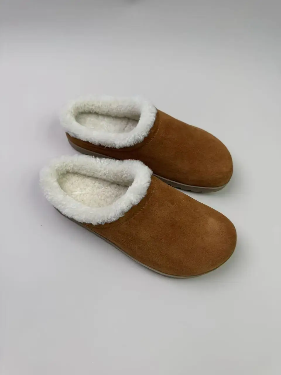 

Утепленные комфортные зимние сапоги-тапочки из воловьей кожи в стиле Кен Долл, полностью закрытые, теплые, мягкие, деревянные сабо, повседневные