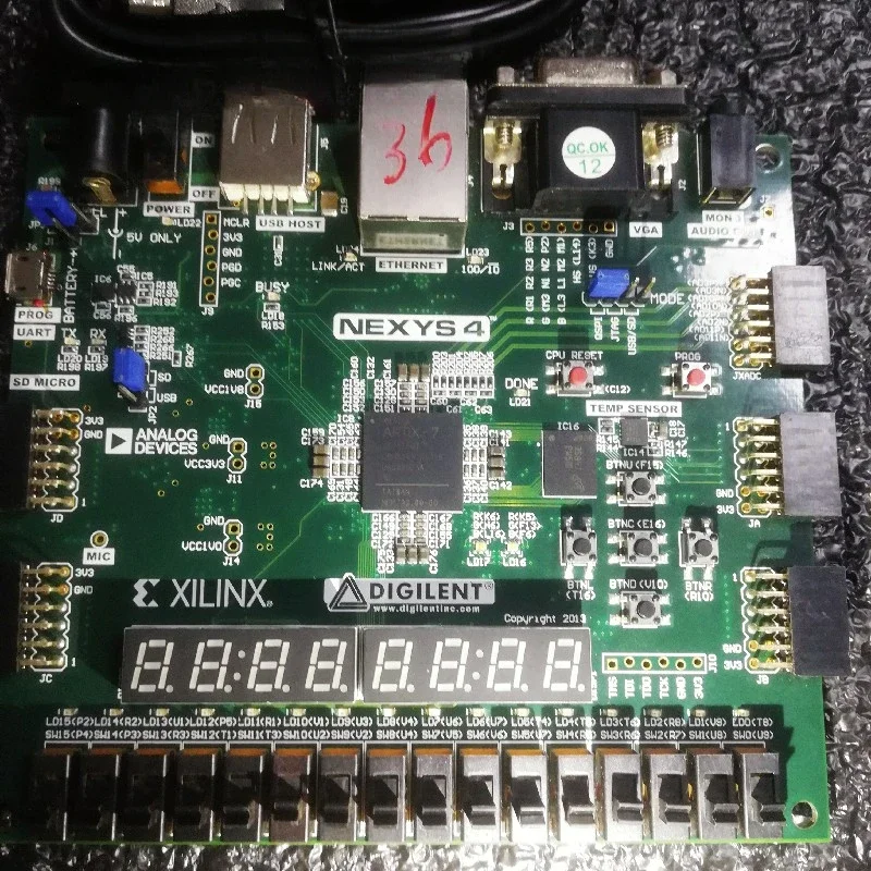 Nexys4 A7-100T Artix-7 FPGA XC7A100T-1CSG324