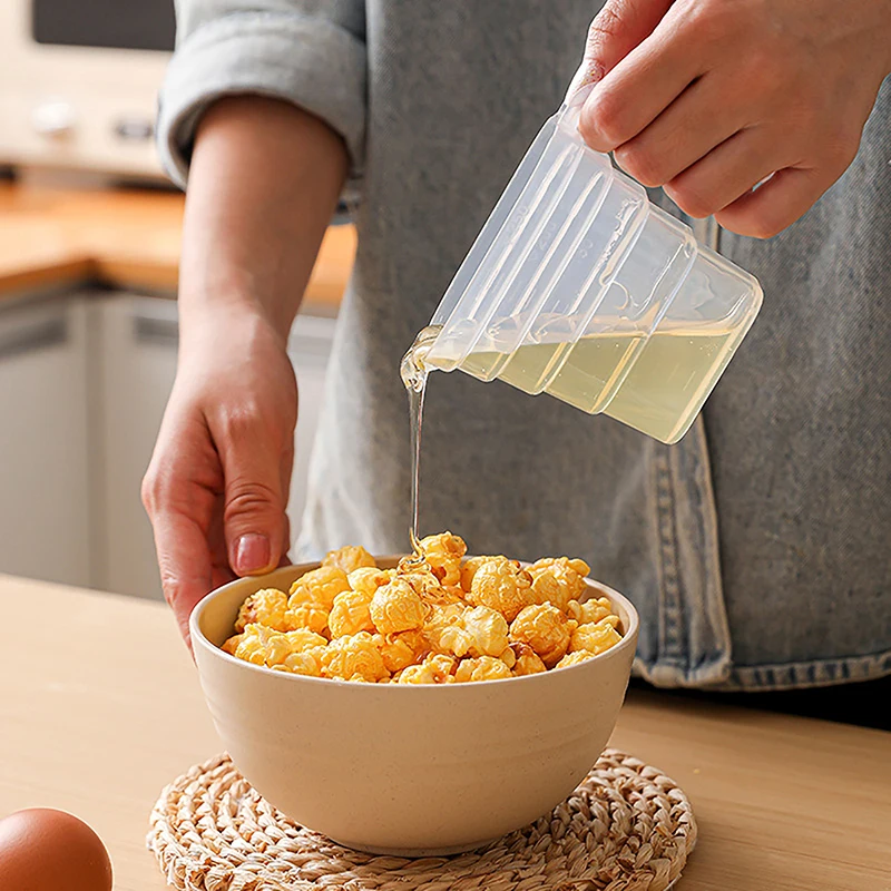 Plástico Transparente Graduado Medição Cup, Household Kitchen Baking Tool, Handle Design Copos, 250 ml