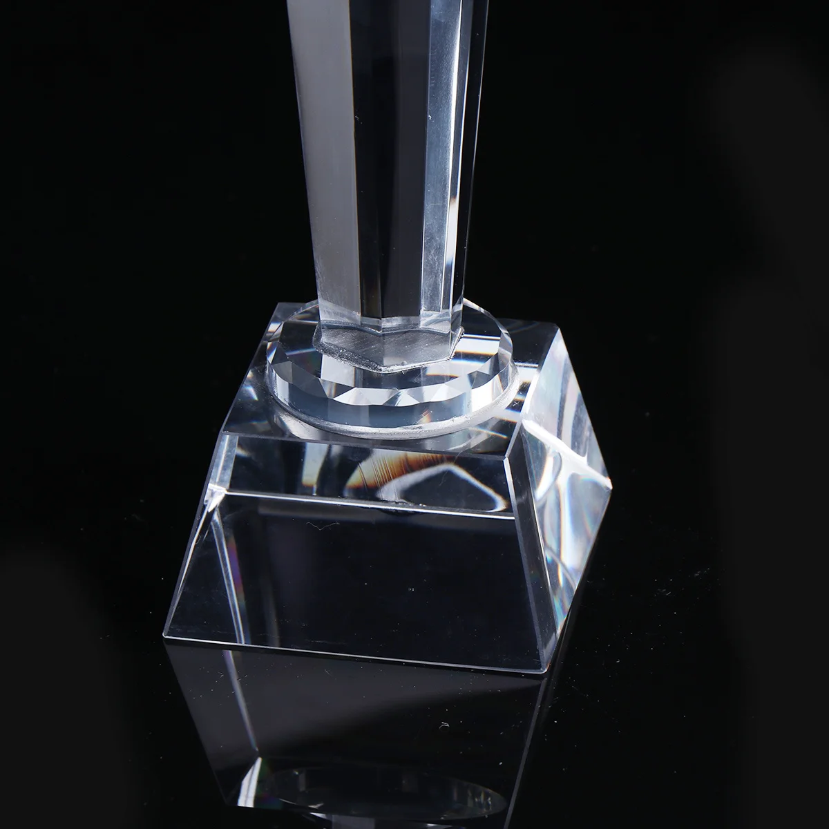 

Elegant Soccer Match Trophy Quartz Award Cup for Party Kids Achievement Recognition Classroom Motivation Gift Idea